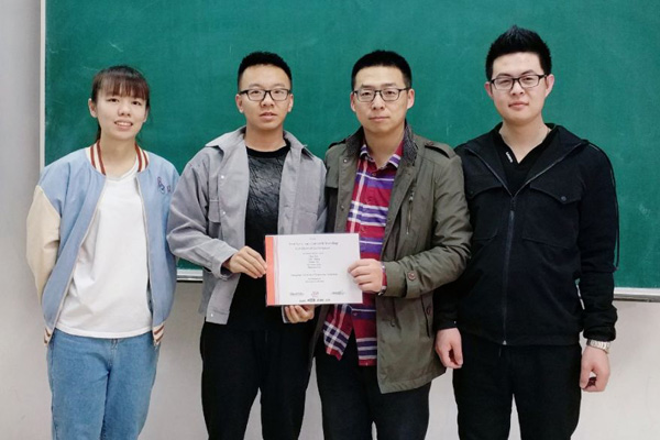数学建模美国人口_...院共52人国际数学建模比赛获奖,其中一等奖11人(3)