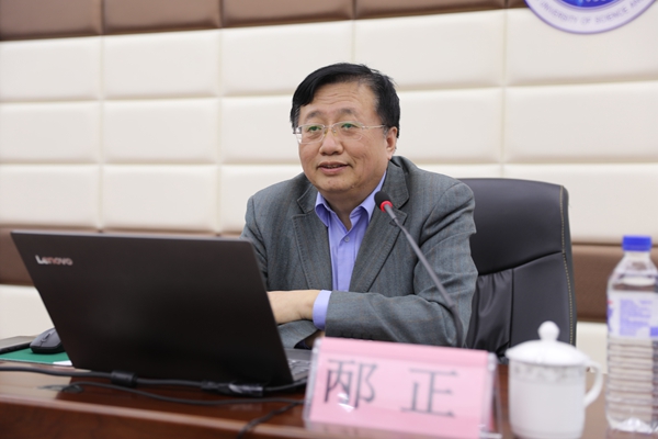 校党委书记杨玉新,副校长张宏,研究生工作部部长李伟,吉林省社会工作